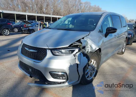 2024 Chrysler Pacifica Touring L z USA, uszkodzony, nr VIN 2C4RC1BG8RR162878